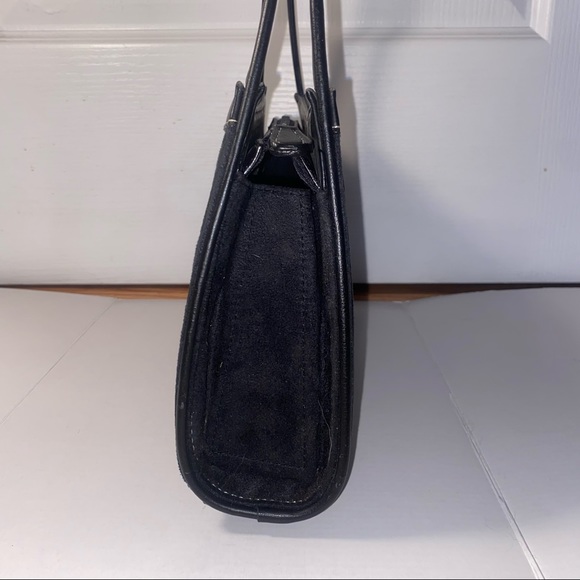 Kate Spade: Vintage Black Velvet Shoulder Bag - Picture 6 of 16